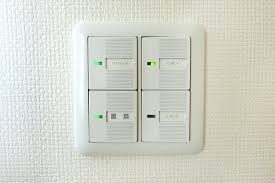 自宅の電気スイッチ（照明）で上下左右を間違えることはありませんか？