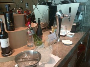 01e9b215821f77eda9ae7d6ecc0aef06070218fe44